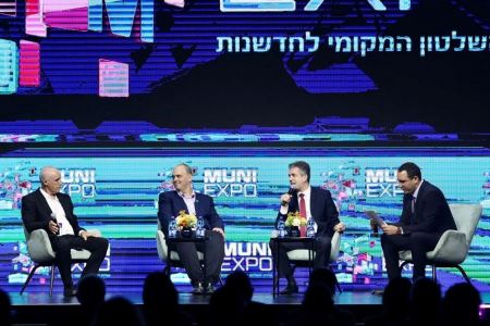 غضبان : لماذا علينا الخروج للشوارع والتظاهر